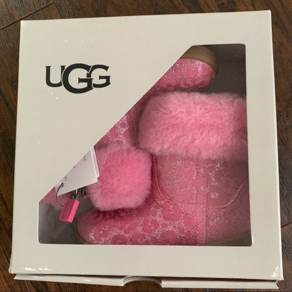 UGG Jorie II Glitter Leopard Genuine Shearling Boot - Picture 8 of 9